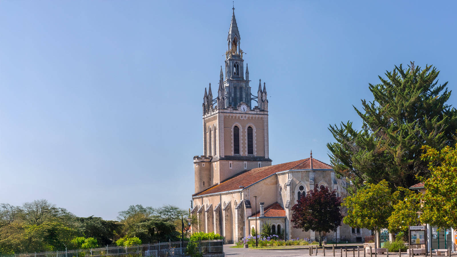 eglise-notre-dame-de-lit